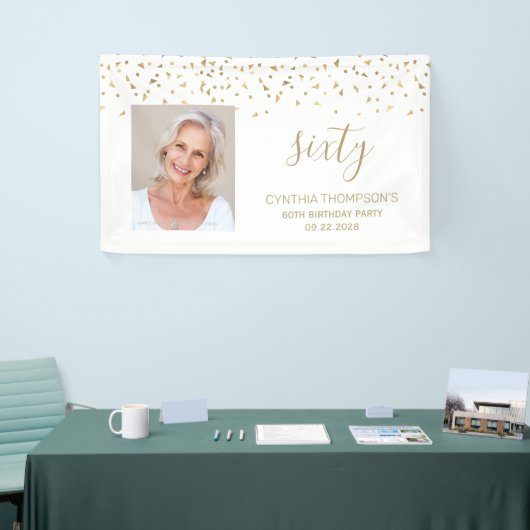 60誕生日金ゴールド紙吹雪三角形フォトホワイト 横断幕 (トレードショー)