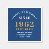 60誕生日1962エレガント金ゴールド青 スタンダードカクテルナプキン (正面)