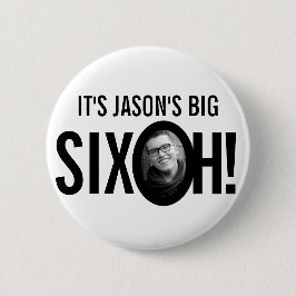 60誕生日6 oh名前をカスタムするフォト白黒 缶バッジ