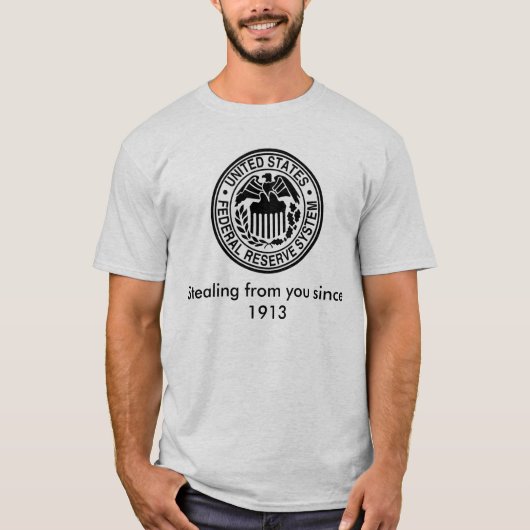 600px-US-FederalReserveSystem-Seal_svg、Stealin… Tシャツ (正面)