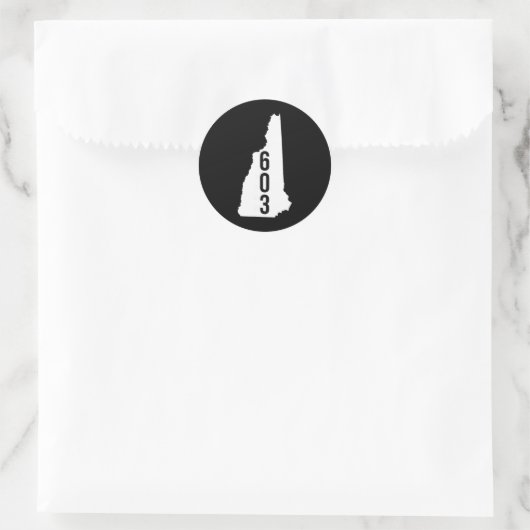 603 Nh New Hampshire Area Code State Map Tee  ラウンドシール (バッグ)