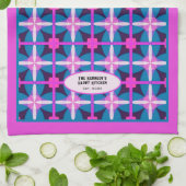 60s抽象芸術ピンクブルーフローラ万華鏡のように千変万化するパターンデザイン キッチンタオル (折り畳み)