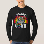 60s 70s Costume Peace Love Hippie Cat Tシャツ (正面)