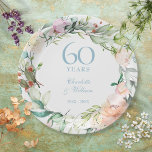 60th結婚ダイヤモンド周年記念バラフローラ ペーパープレート<br><div class="desc">繊細な水彩のフローラガーランドを搭載したこのシックな植物学60th / 75thの記念紙プレート結婚はパーソナライズされた、ダイヤモンドブルー文字の特別なダイヤモンドやプラチナの記念の情報と共にエレガント使用できる。Thisisnomeによる設計©</div>