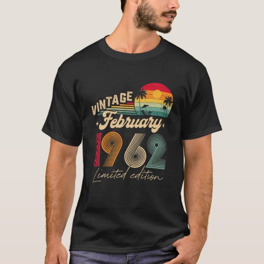 60th誕生日ギフト男性ヴィンテージ1962年2月60Ye Tシャツ (正面)