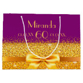 60th誕生日パープル金ゴールド名エレガント ラージペーパーバッグ (裏面)