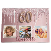 60th誕生日ピンクのグリッタードリップフォト名 ラージペーパーバッグ (正面)
