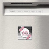 60th誕生日ピンク花模様ブラックストライプ名 マグネット (インサイチュ (食洗機))