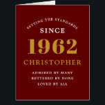 60th誕生日名1962赤金ゴールドカーエレガントド<br><div class="desc">そのパーソナライズされた特別な時に簡単すカスタマイズるシックなバースディーカード。</div>