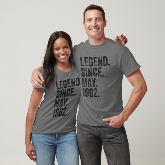 60Th Birthday May Born 60 Years Legend Since 1962 Tシャツ (ユニセックス)