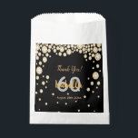 60th birthday partyブラック金ゴールド感謝していダイヤズ フェイバーバッグ<br><div class="desc">60歳エレガントの誕生日のお祝いバッグ。黒い背景と金色のダイヤフェイクモンド。文字付き：ありがとう！名前、年齢、日付のテンプレート。黄金の文字。</div>