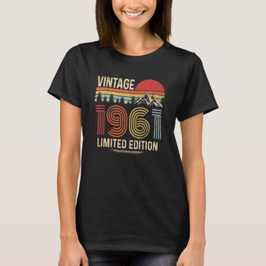 61歳ヴィンテージ1961 61誕生日 Tシャツ (正面)