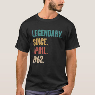 61歳ヴィンテージ1962誕生日4月61日 Tシャツ