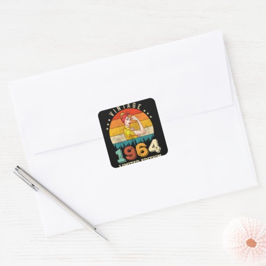 61歳1964年ヴィンテージ61番目の誕生日女性 スクエアシール (封筒)