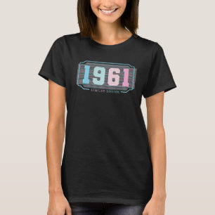 61誕生日レディースメンズ61年1961 Tシャツ