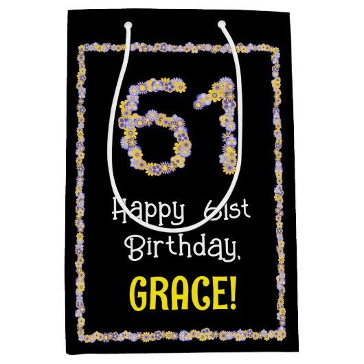 61誕生日:フローラ花数、名前をカスタムする ミディアムペーパーバッグ (正面)