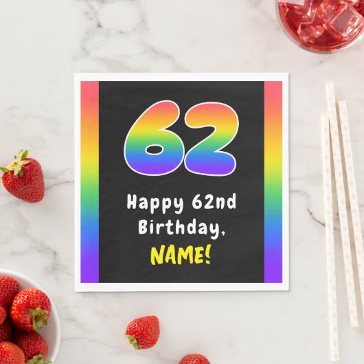 62番目の誕生日：レインボースペクトル# 62、名前をカスタムする スタンダードランチョンナプキン (インサイチュ)