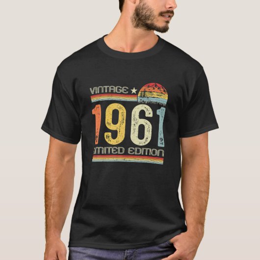 62th B Dayギフトヴィンテージ1961限定版62 Tシャツ (正面)