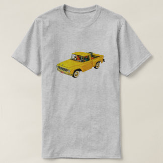 63インターナショナルの収穫機900 Tシャツ
