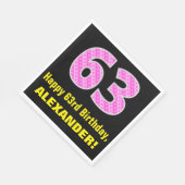 63誕生日:ピンクストライプ色のハートと"63" +名前 スタンダードランチョンナプキン (角)