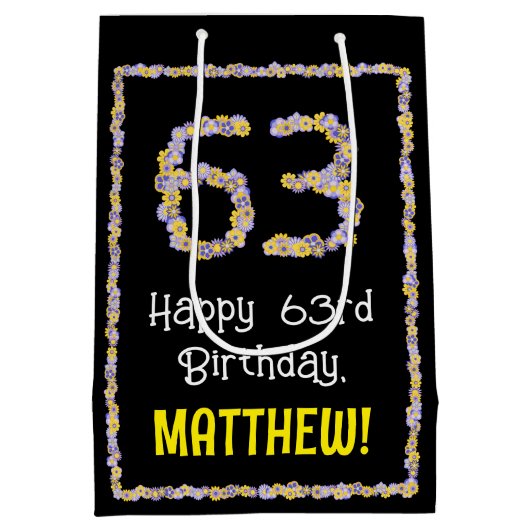 63誕生日:フローラ花数名前をカスタムする ミディアムペーパーバッグ (裏面)