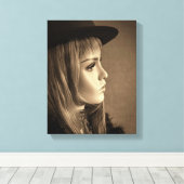 6332-2-Womanトップハットと羽 キャンバスプリント (インサイチュ (ウッドフロア))