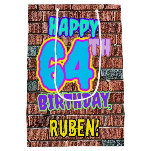 64誕生日:おもしろい、アーバングラフィティインスパイアルック ミディアムペーパーバッグ (裏面)