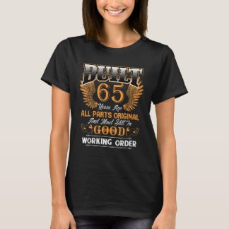 65年前に建設された誕生日クルー65th BdayファミリーP Tシャツ