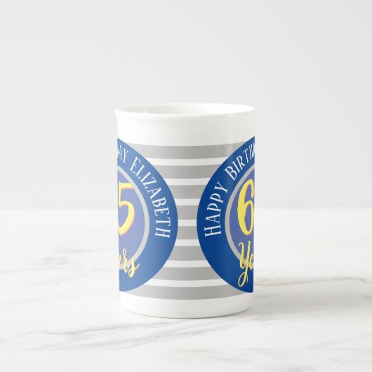 65年誕生日記念館 ボーンチャイナマグカップ (正面)