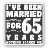 65年間の結婚生活を経た祖父母も素敵 シール (正面)
