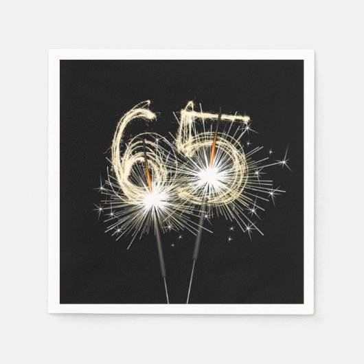 65歳の誕生日パーティーのスパークラー（黒背景） スタンダードカクテルナプキン (正面)
