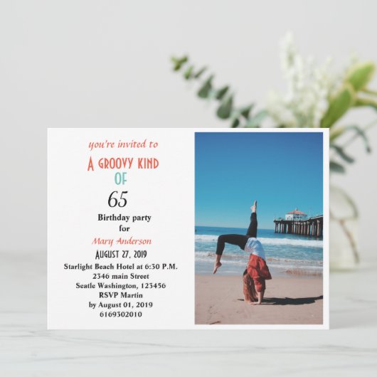 65歳の誕生日65歳の誕生日インビタットの一風変わった種類 招待状 (スタンド正面)