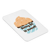 65歳は甘い誕生日Tシャツとプレゼント マグネット (右側)