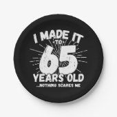 65歳皮肉ミームおもしろい65誕生日 ペーパープレート (正面)