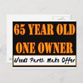 65歳、1人のオーナー – パーツが必要、提供を行う ポストカード (正面/裏面)