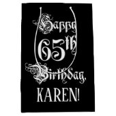 65番目の誕生日: ファンシー、スクリプエレガントト+名前をカスタムする ミディアムペーパーバッグ (正面)
