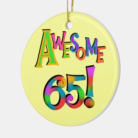 65素晴らし誕生日Tシャツとギフト セラミックオーナメント (左)