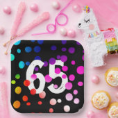65誕生日レインボードットオンブラック ペーパープレート (パーティー)