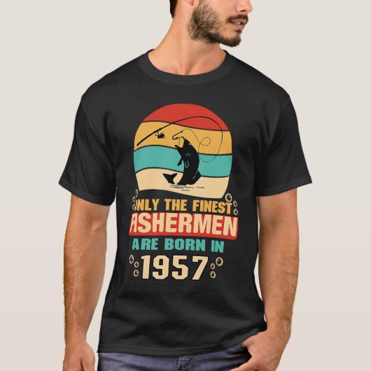 65誕生日65歳の魚釣り漁師1 Tシャツ (正面)