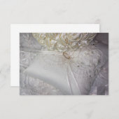 6538-ヴェイルに結婚指輪が付いたリングベアラーのクッション 招待状 (正面/裏面)