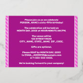 65th Birthday Party — はっきりした、おもしろい、ピンクストライプ色65 箔招待状 (裏面)