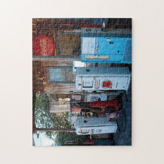 66号線アリゾナのガソリンスタンド。 ジグソーパズル (縦)