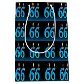 66歳の誕生日と目の玉ろうそく ミディアムペーパーバッグ (正面)