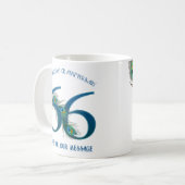 66歳の誕生日または記念日のクジャクの羽 コーヒーマグカップ (正面左)