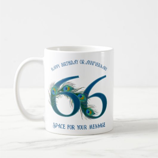 66歳の誕生日または記念日のクジャクの羽 コーヒーマグカップ (左)