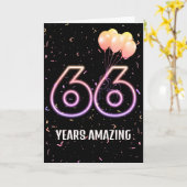 66歳の誕生日バルーンとコンフェティ カード (黄色い花)