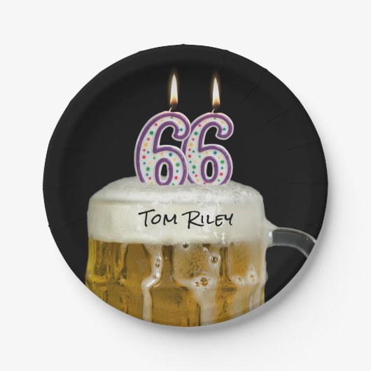 66歳の誕生日ビールにキャンドル ペーパープレート (正面)
