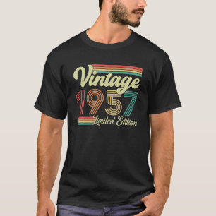 66歳1957年生まれ1957年66日 Tシャツ