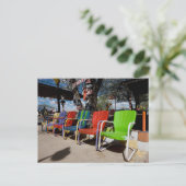 66番カラフル号線の椅子 ポストカード (スタンド正面)