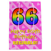 66誕生日:おもしろいピンクハートストライプ、虹66 ミディアムペーパーバッグ (裏面)
